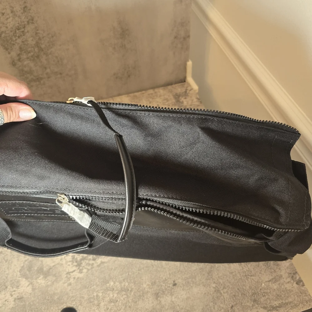 HARLEY DAVIDSON LOGO LUGGAGE BAG BLACK SADDLE LINER MOTORCYCLE Handles